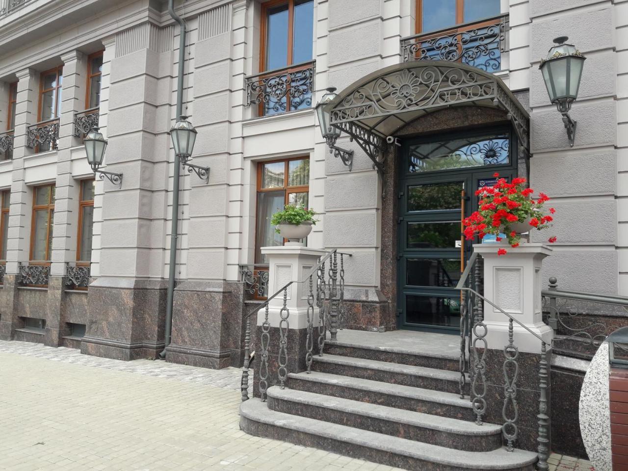 Красивая Квартира В Центре Одессы Odessa Eksteriør billede